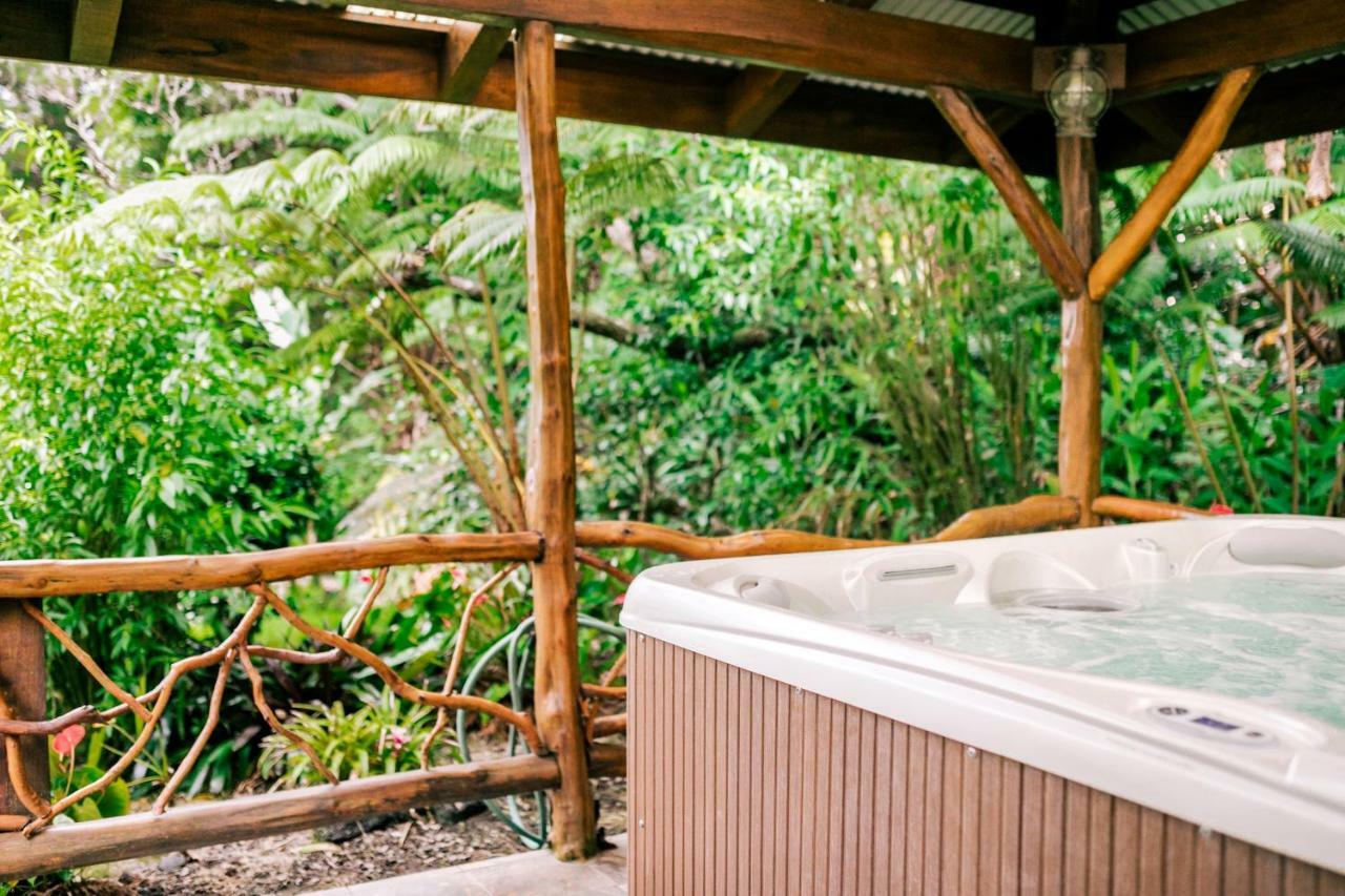 Kilauea Lodge And Restaurant Volcano Zewnętrze zdjęcie